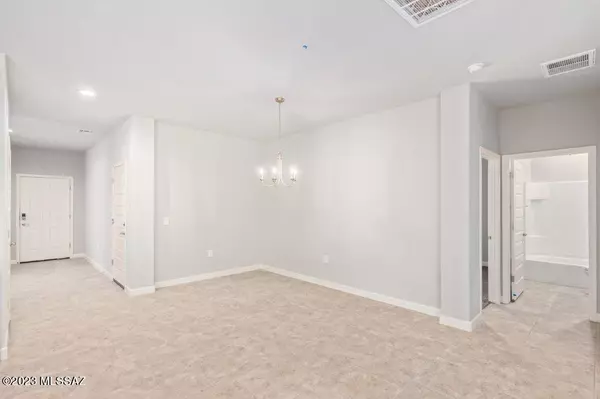 Marana, AZ 85653,8869 W Baja Fairy Drive