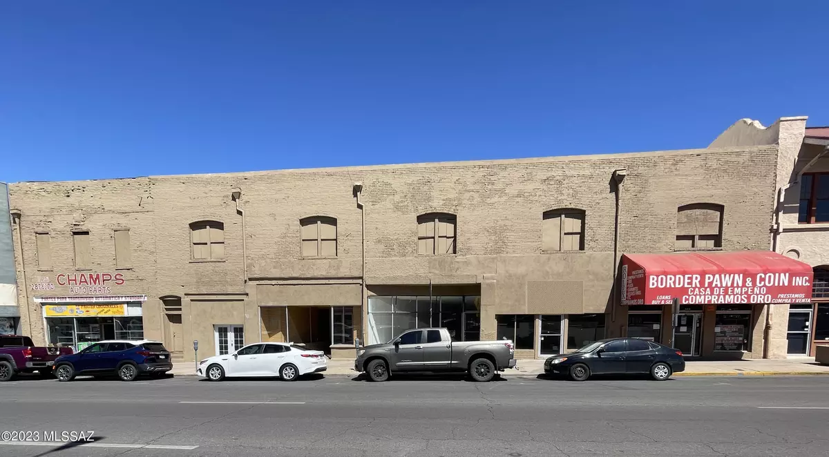 Nogales, AZ 85621,142 N Grand Avenue