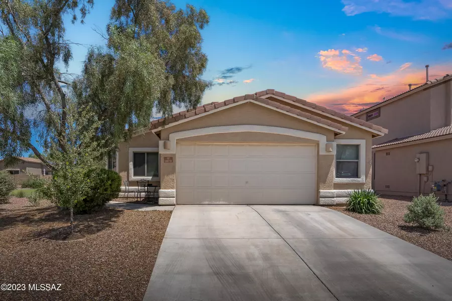 11070 W Willow Field Drive, Marana, AZ 85653