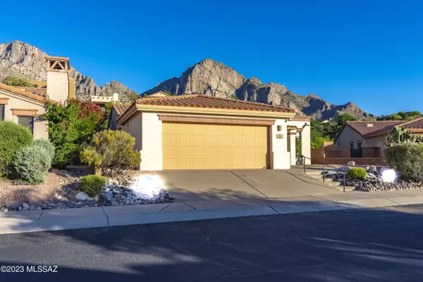 Oro Valley, AZ 85737,1494 E Charouleau Place