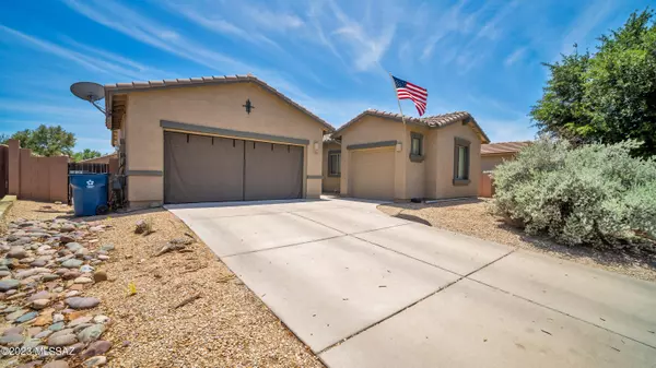 866 E Deer Spring Canyon Place, Sahuarita, AZ 85629