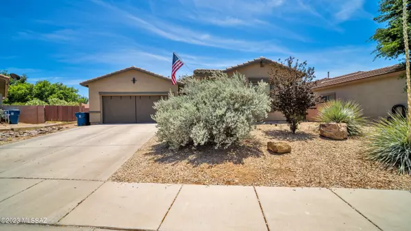 Sahuarita, AZ 85629,866 E Deer Spring Canyon Place