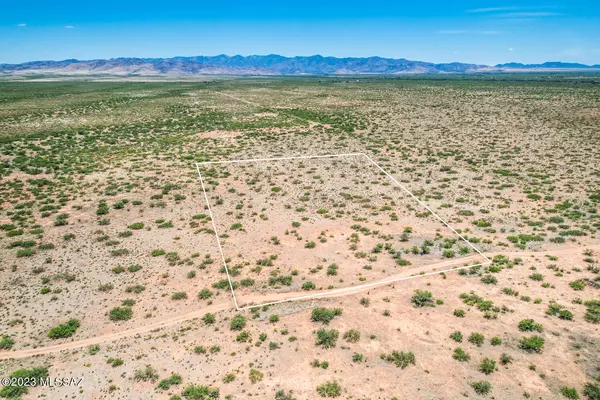 Pearce, AZ 85625,5 Acres Catclaw Rd  #17