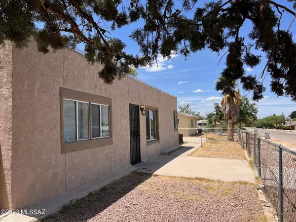 511 N Patagonia Avenue, Benson, AZ 85602