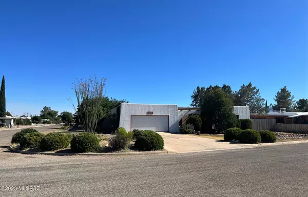 1018 E Irene Street, Pearce, AZ 85625