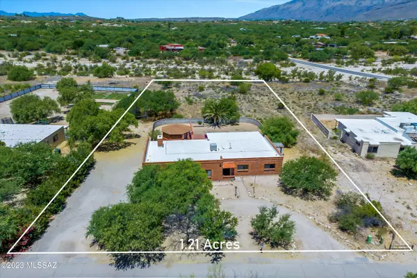 3121 N Conestoga Avenue, Tucson, AZ 85749