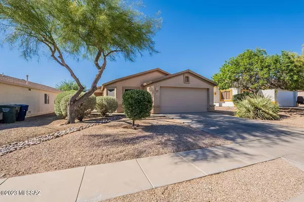 10157 E Desert Paradise Place, Tucson, AZ 85747