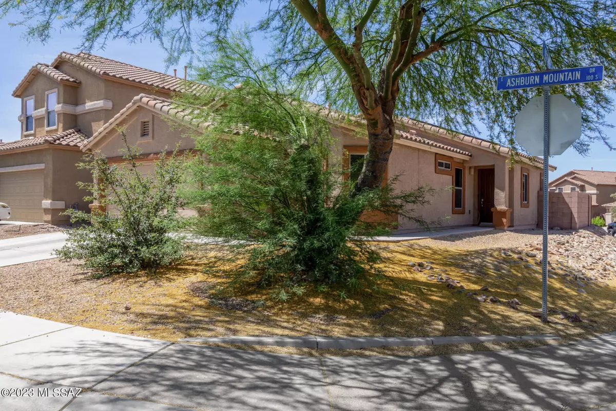 Sahuarita, AZ 85629,941 E Ashburn Mountain Drive