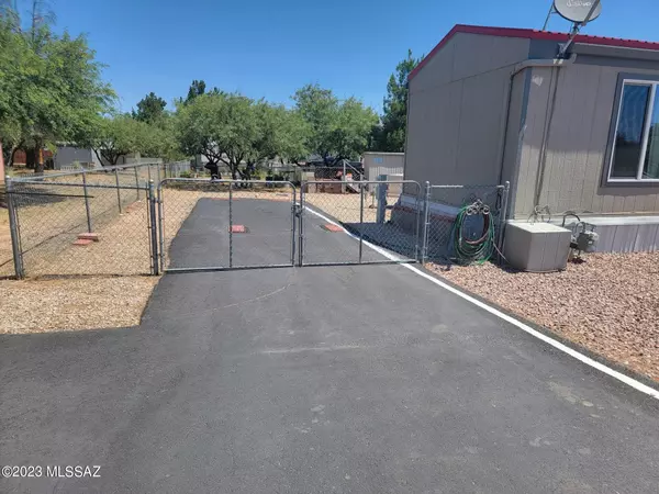 Benson, AZ 85602,544 N Cherokee Trail