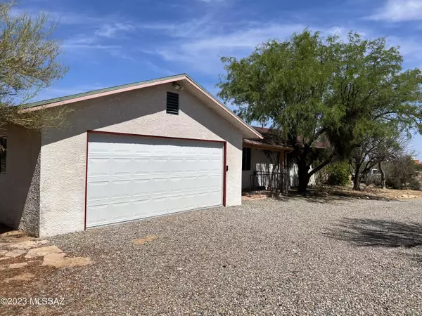 14550 S Stagecoach Road, Tucson, AZ 85736