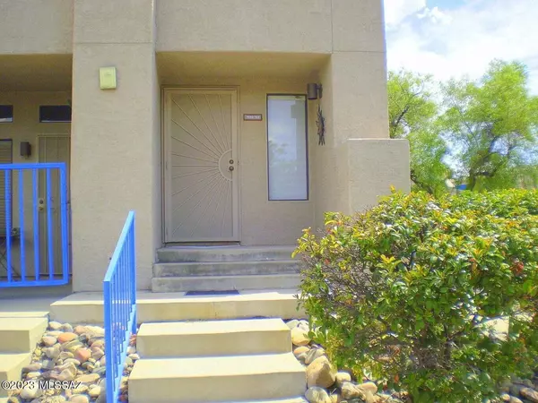 7932 E Colette Circle #104, Tucson, AZ 85710