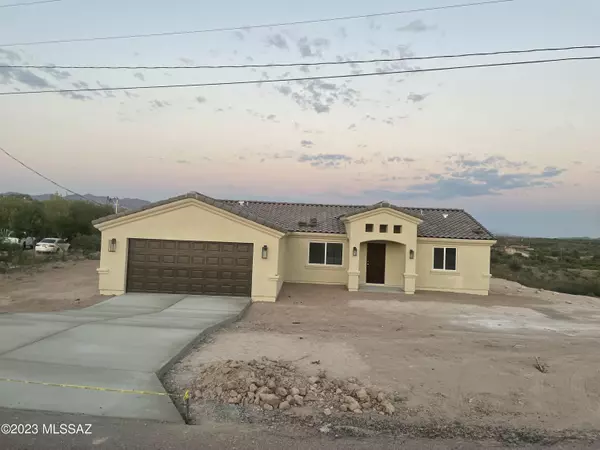 944 Circulo Tumbleweed, Rio Rico, AZ 85648