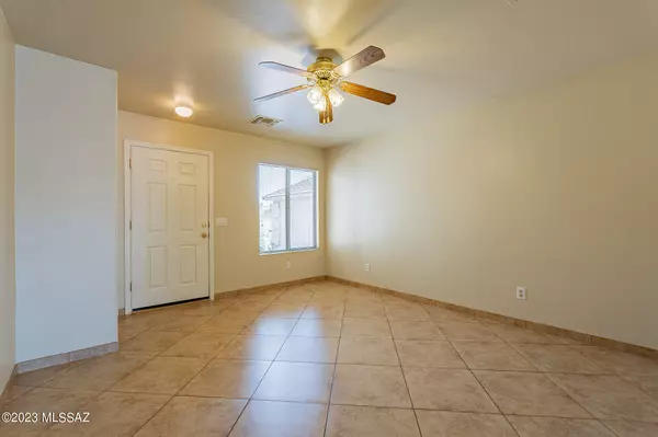 Green Valley, AZ 85614,721 W Cholla Crest Drive