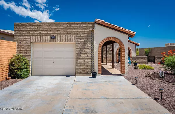 Green Valley, AZ 85622,950 W Camino Sagasta