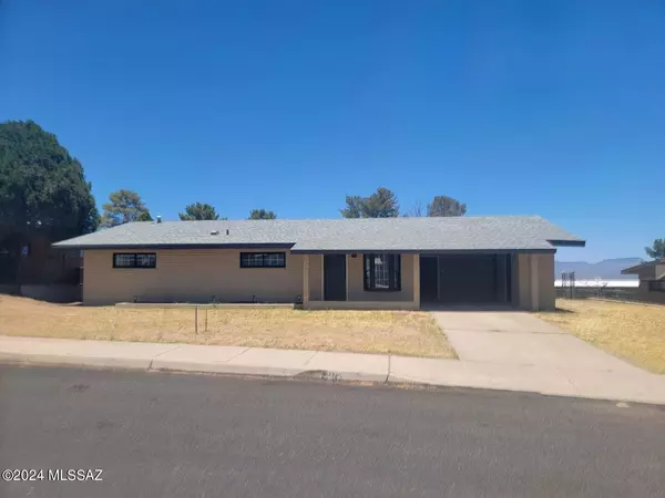 205 E 5Th Place, San Manuel, AZ 85631