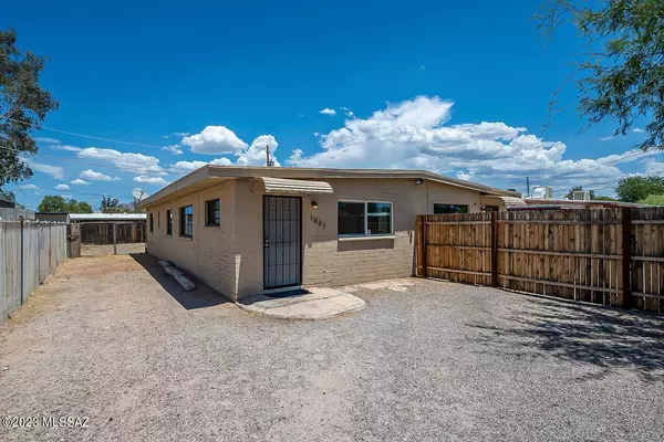 Tucson, AZ 85719,1037/1039 E Prince Road