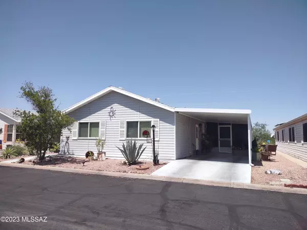 3700 S White Gold Avenue, Tucson, AZ 85735