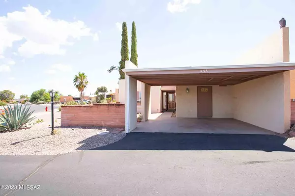 458 W San Ignacio, Green Valley, AZ 85614