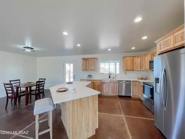 Benson, AZ 85602,1960 W Willow Way