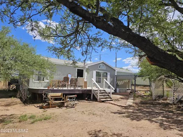 6570 S La Donna Lane, Hereford, AZ 85615