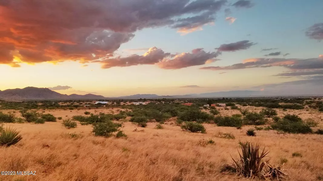 W Eagle Wings Road #--, Pearce, AZ 85625