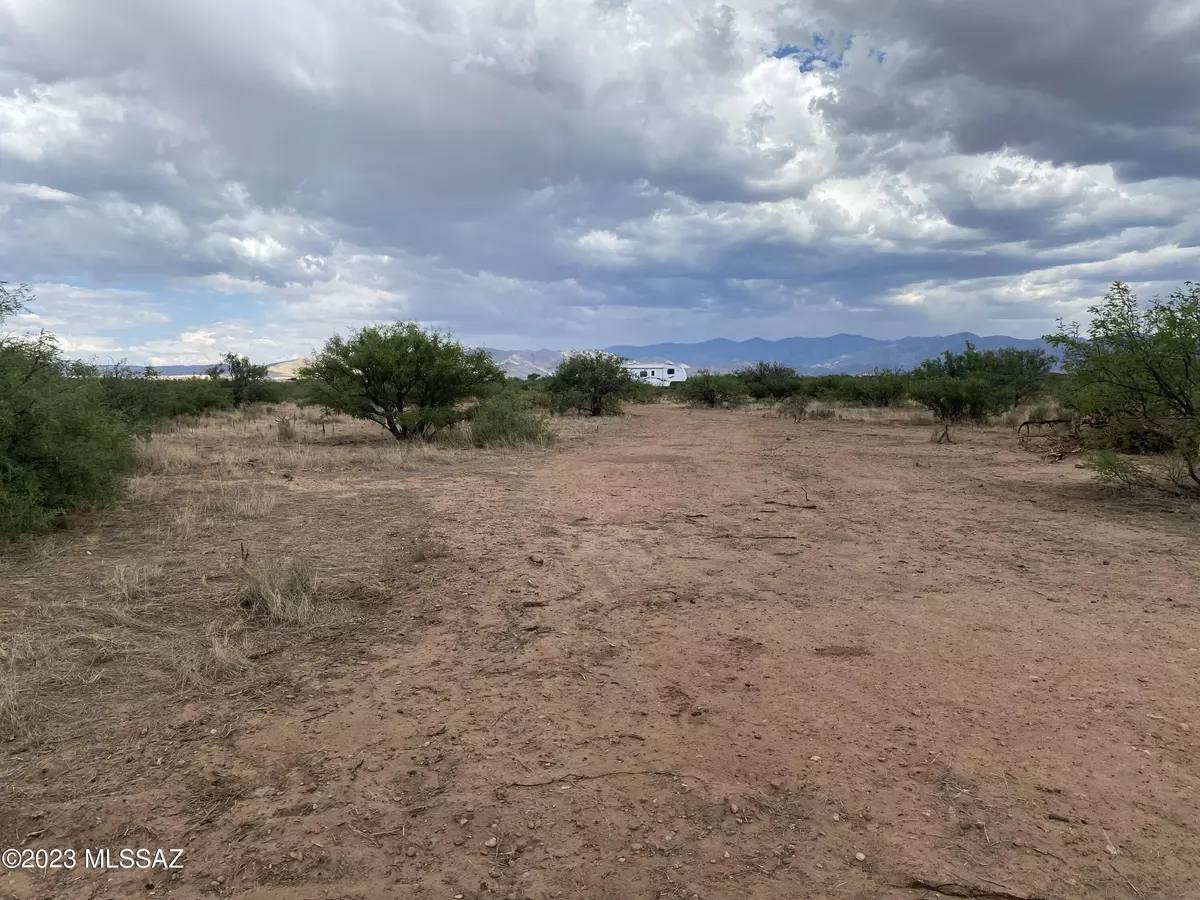 Pearce, AZ 85625,5 Acres S Los Gatos Road #41