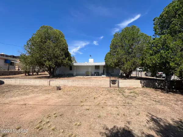 Benson, AZ 85602,528 E Hillcrest Drive