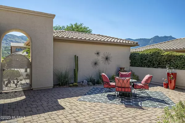 37470 S Desert Sun Drive, Tucson, AZ 85739