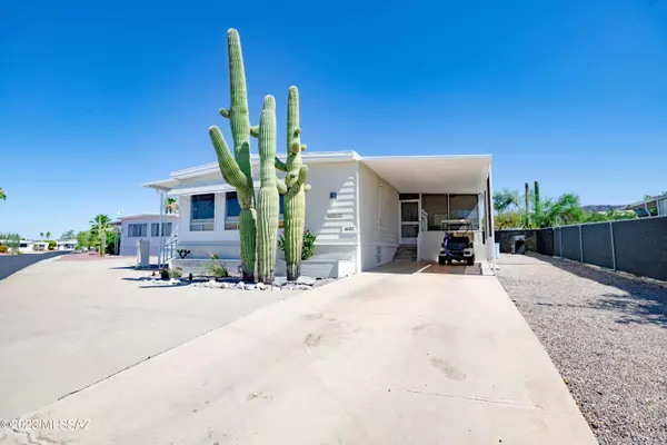 6002 W Lazy S Street, Tucson, AZ 85713