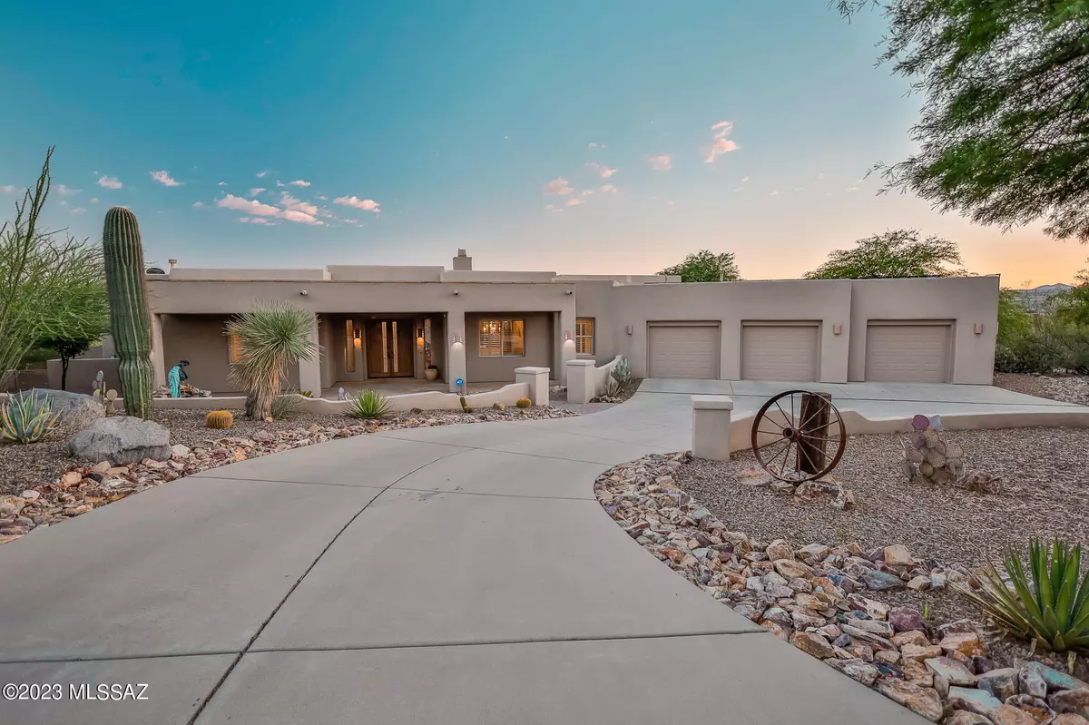 Green Valley, AZ 85614,1042 E Cave Canyon Place