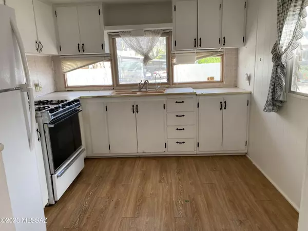 Tucson, AZ 85713,5565 W Bar X Street