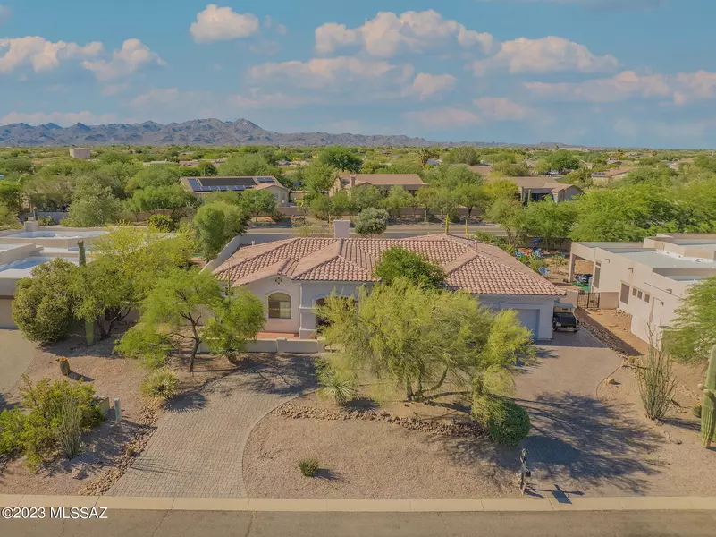 1674 W Silver Berry Place, Oro Valley, AZ 85737