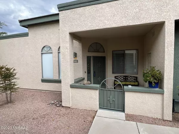 2382 W Via Di Silvio, Tucson, AZ 85741