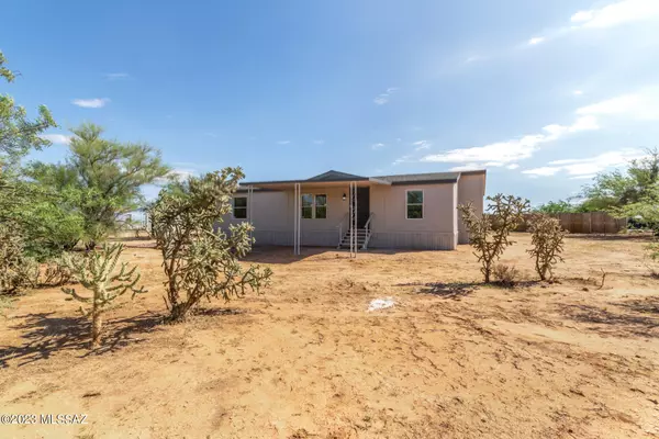 8982 S Comanche Road, Tucson, AZ 85735