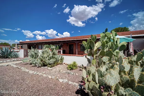 Green Valley, AZ 85614,385 S La Canada Drive #C