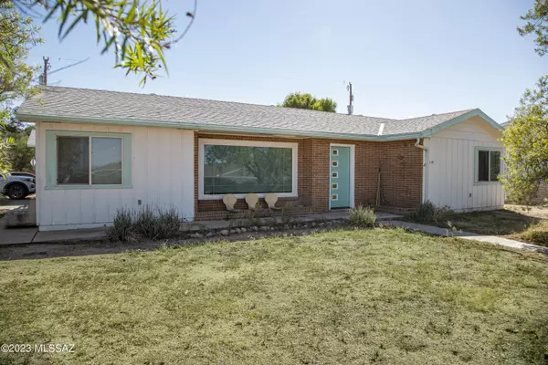 119 E Silverwood Lane, Benson, AZ 85602