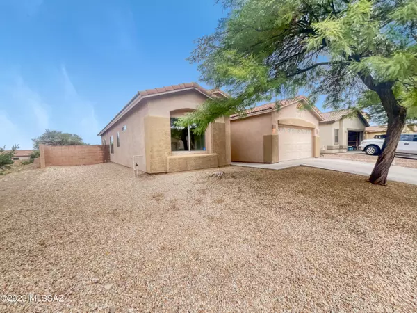 9271 E Bronze Hill Drive, Vail, AZ 85641