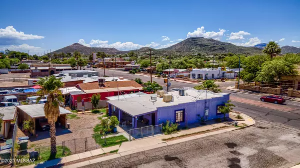 772 N Grande Avenue,  Tucson,  AZ 85745