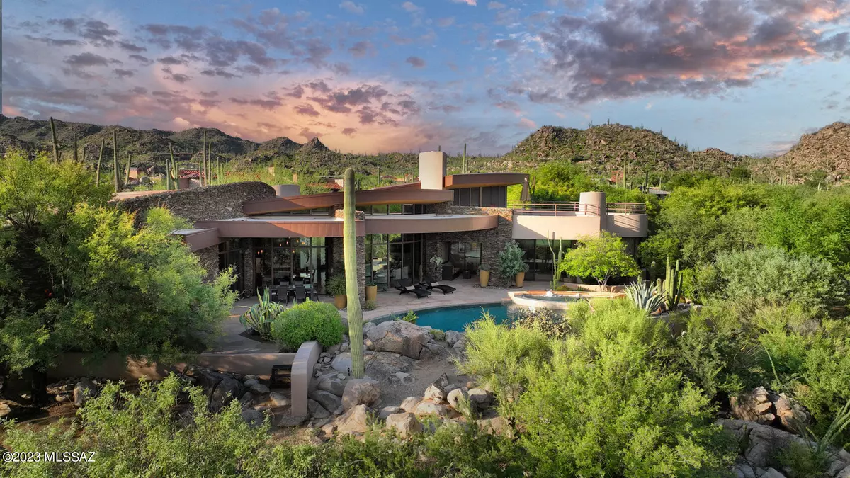 Oro Valley, AZ 85755,14435 N Travertine Place