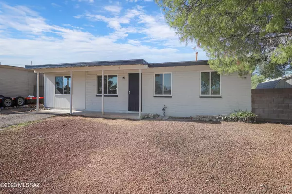 7502 E Lotus Place, Tucson, AZ 85730