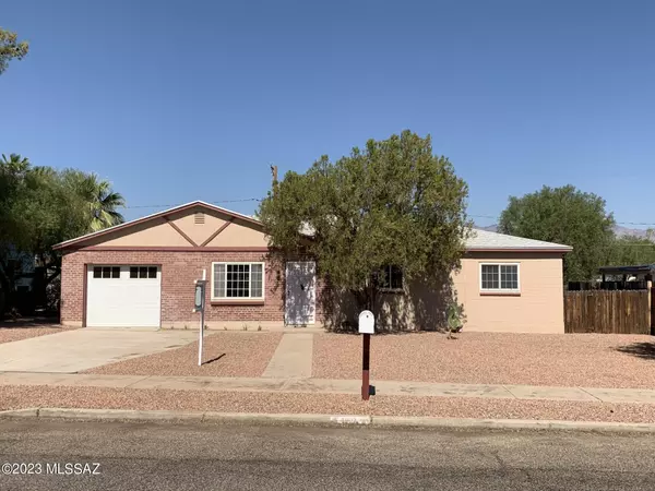 4641 E 9th Street, Tucson, AZ 85711