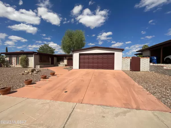 9441 E 30Th Street,  Tucson,  AZ 85710