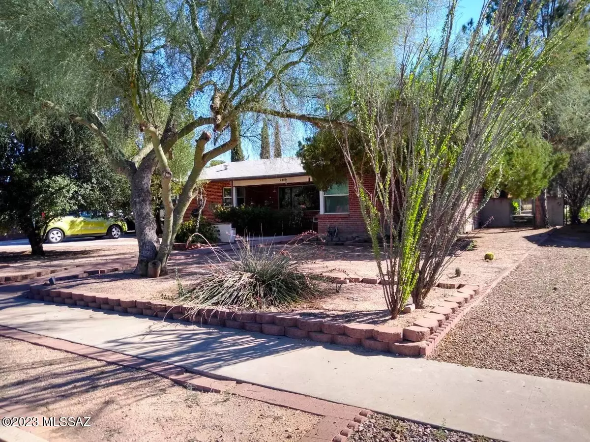 Tucson, AZ 85716,2902 E Sylvia Street