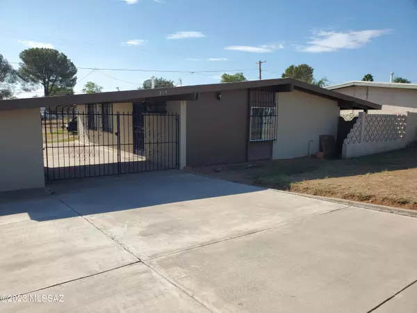 919 W 5th Avenue, San Manuel, AZ 85631