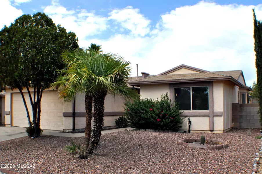 2540 W Glenbrook Way, Tucson, AZ 85741