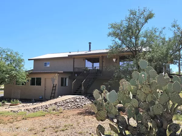 Benson, AZ 85602,24130 E Mohican Place