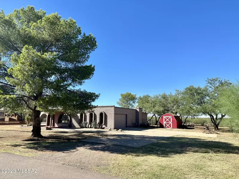 4650 W Vista Del Santa Rita, Amado, AZ 85645