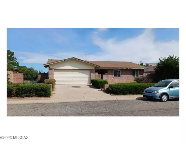 1361 E Buckhorn Drive, Sierra Vista, AZ 85635