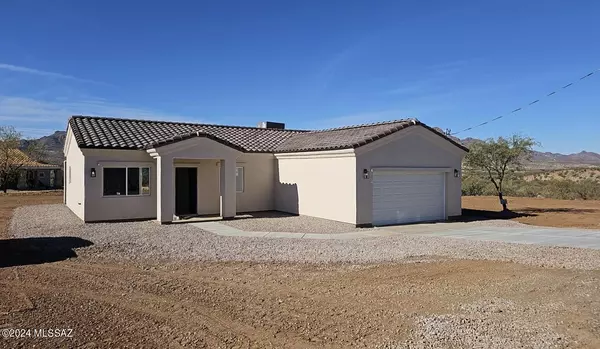 1692 Ruido Court, Rio Rico, AZ 85648