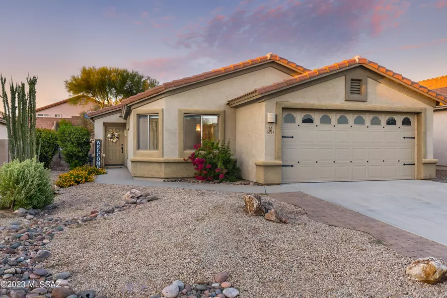 5558 W Sunset Vista Place, Marana, AZ 85658